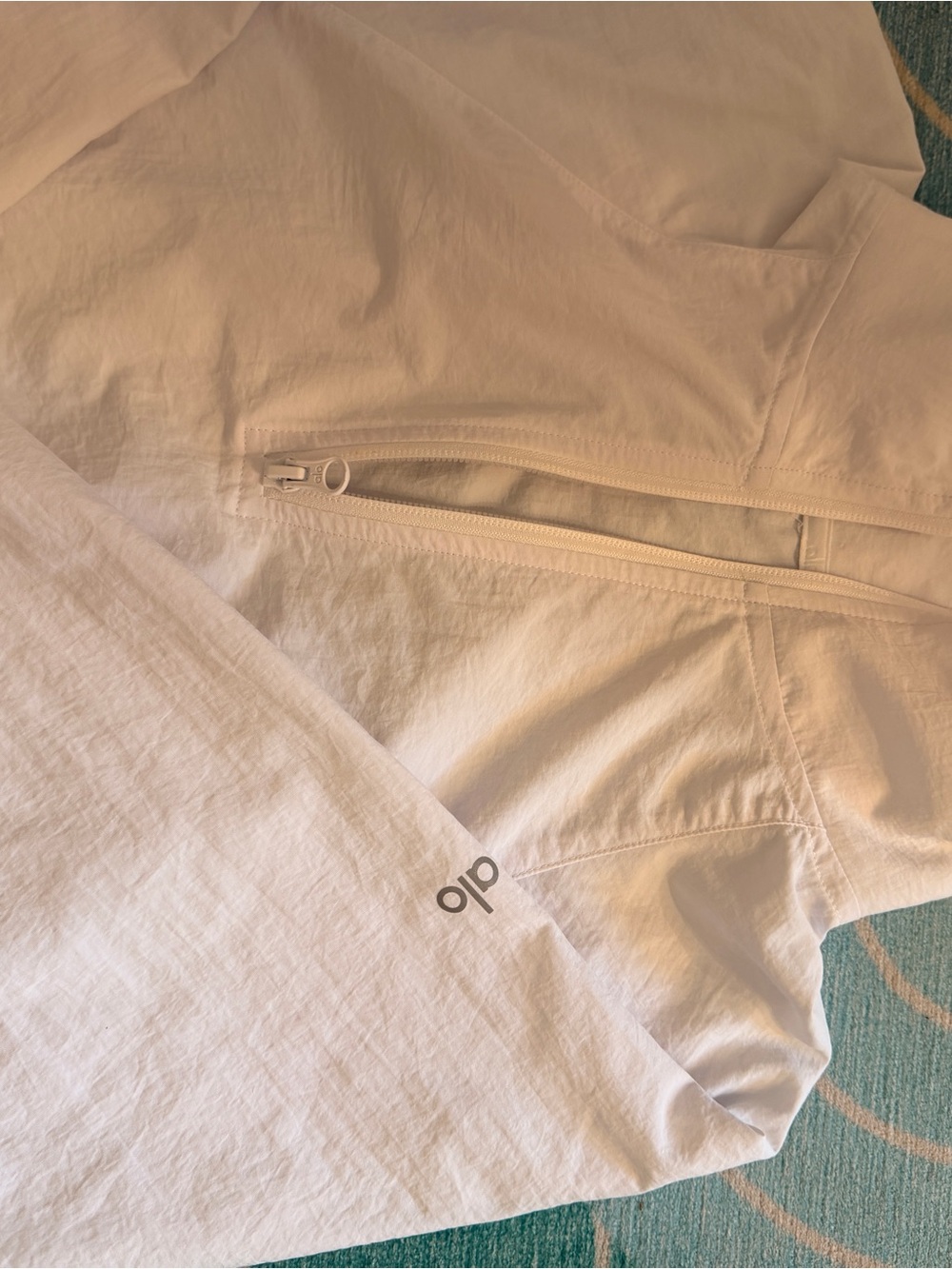 ALO Yoga Cream Half-Zip Utility Pullover Jacket - Picture 4 of 6